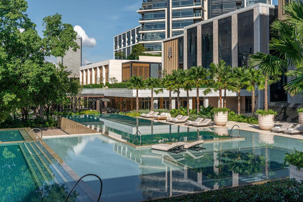 Four Seasons Hotel Bangkok at Chao Phraya River
